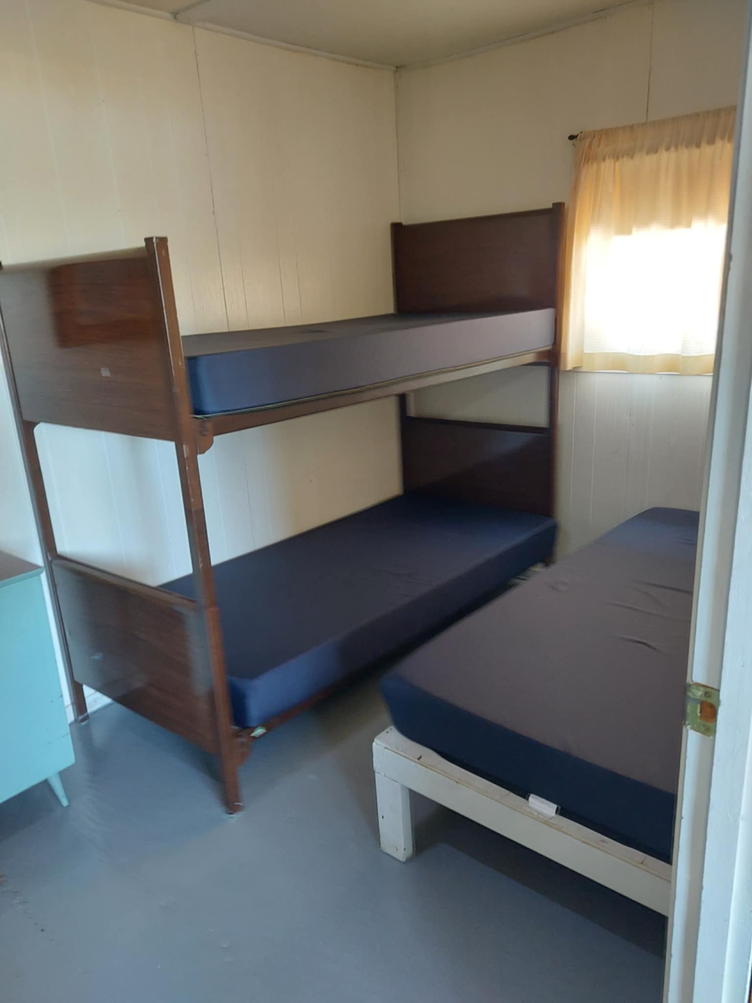 CHAMBRE 2 hirondelle